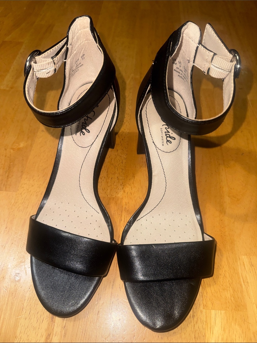 Life Stride Black Ankle-Strap Block Heels - Size 6